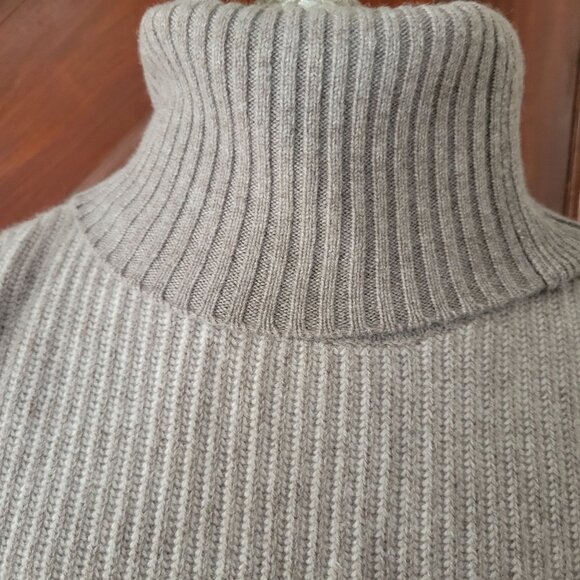 Kinross Cashmere Gray Ribbed Turtleneck Sweater With Zip Collar Size M - Picture 3 of 8